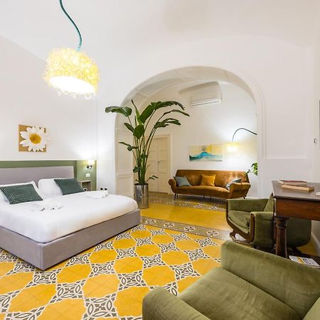 Kea Home, Entire House In The Heart Of Napoli Eksteriør billede