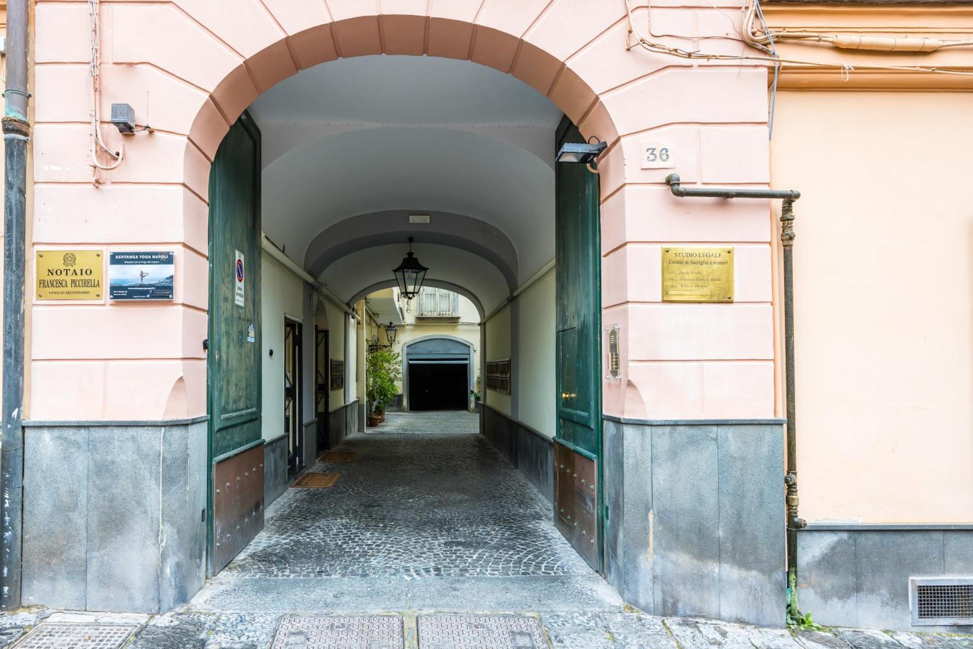 Kea Home, Entire House In The Heart Of Napoli Eksteriør billede